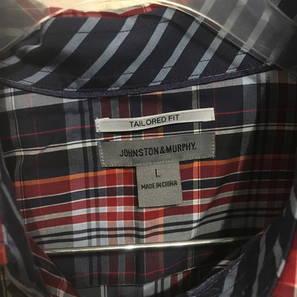 Johnston & Murphy sharp button down - Picture 2 of 4